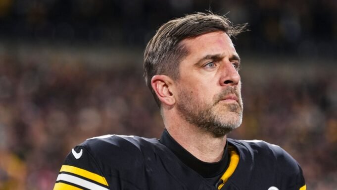 Ο Aaron Rodgers παίρνει μια απόφαση για το μέλλον των