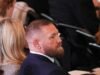 Ο Conor McGregor επιστρέφει για να πολεμήσει τον Max Holloway τον Ιούλιο