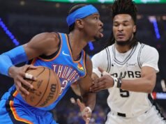 Ο Skip Bayless μοιράζεται τις υποψίες του ενώ παρακολουθούσε το Spurs-Thunder Game 2