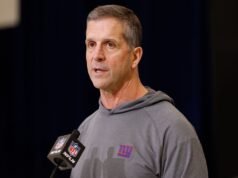 Ο αναλυτής του NFL Chris Simms συγκρίνει τον νέο προπονητή των Giants John Harbaugh με τον θρυλικό Bill Parcells