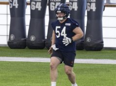 Ο αρχάριος κέντρο των Bears, Logan Jones, θα φορέσει το νούμερο 54 του Brian Urlacher