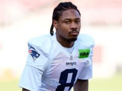Ο ελεύθερος πράκτορας Stefon Diggs δείχνει τη φυσική μεταμόρφωση που υφίσταται
