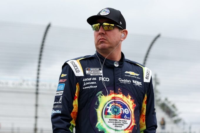 Ο πρωταθλητής NASCAR Kyle Busch στο νοσοκομείο με «σοβαρή ασθένεια»