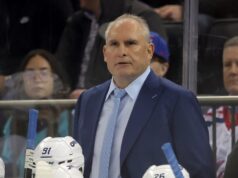 Οι Maple Leafs απολύουν τον προπονητή Craig Berube