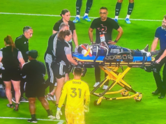 Παίκτης του MLS φεύγει από το γήπεδο με ασθενοφόρο μετά από τρομακτική σύγκρουση στο κεφάλι